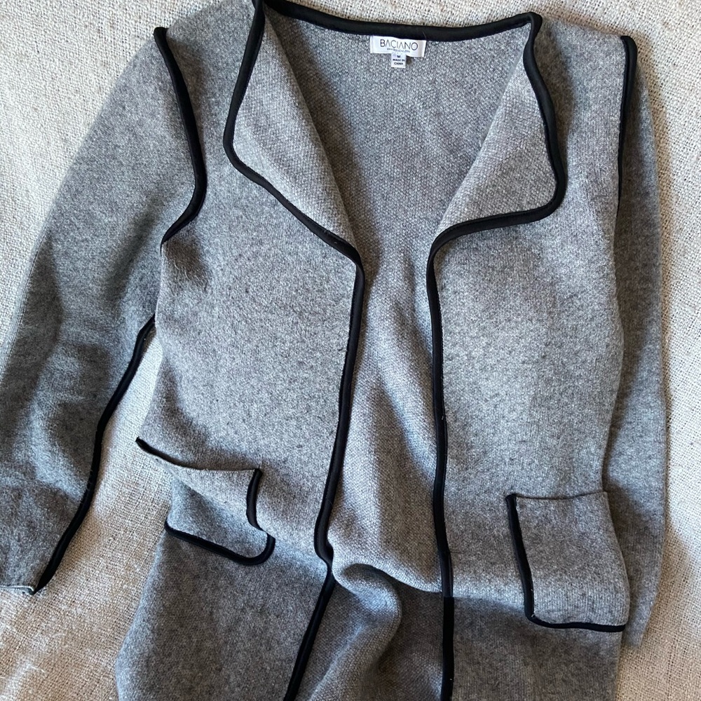 Baciano piped cardigan knee length